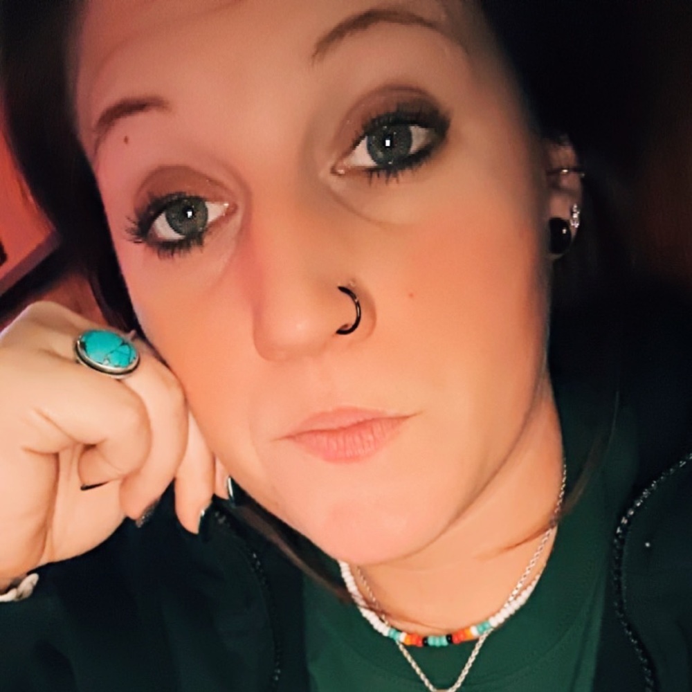 Meet your Posher, Brittnee